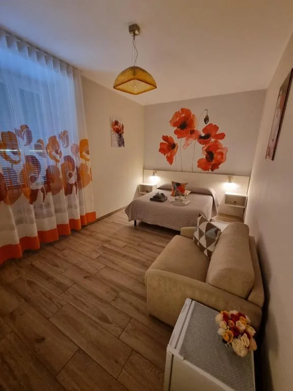 Camera Matrimoniale con Vista Giardino — Il Casale nel Parco Guesthouse