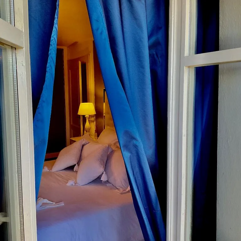 Double Room with Lake View — Villa Diomira