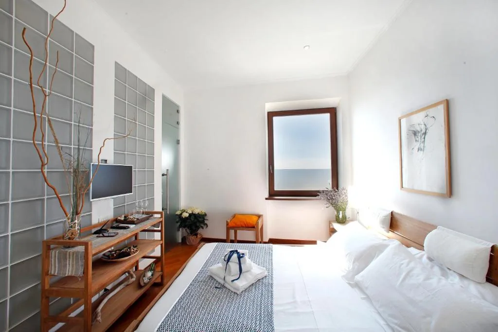 Double Room with Sea View — Arpaiu