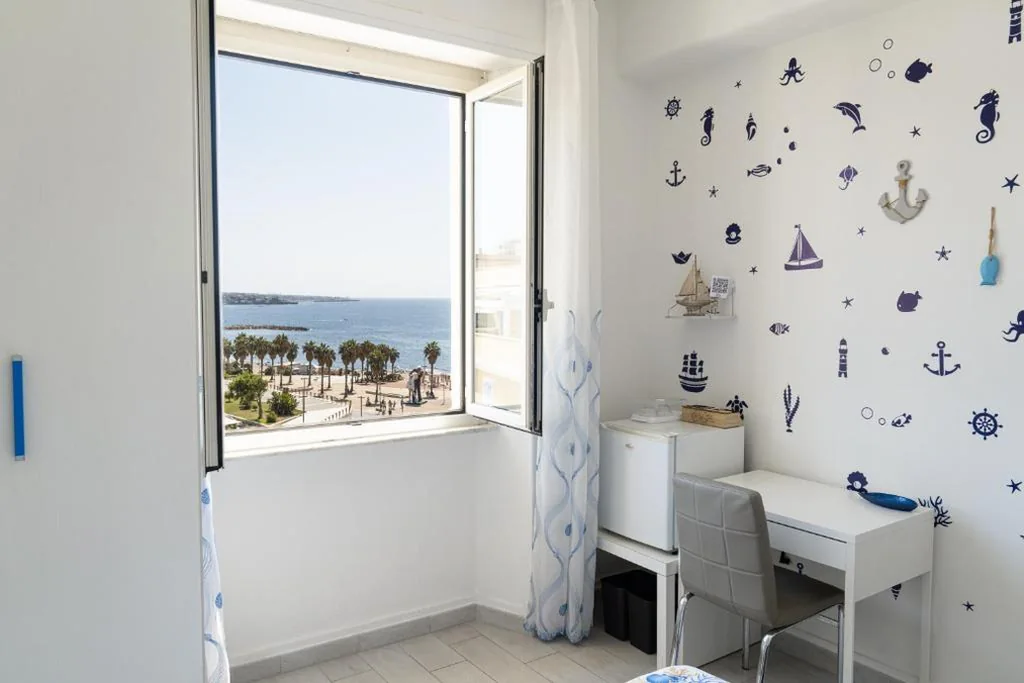 Camera Matrimoniale con Vista Mare — B&B VistaMare