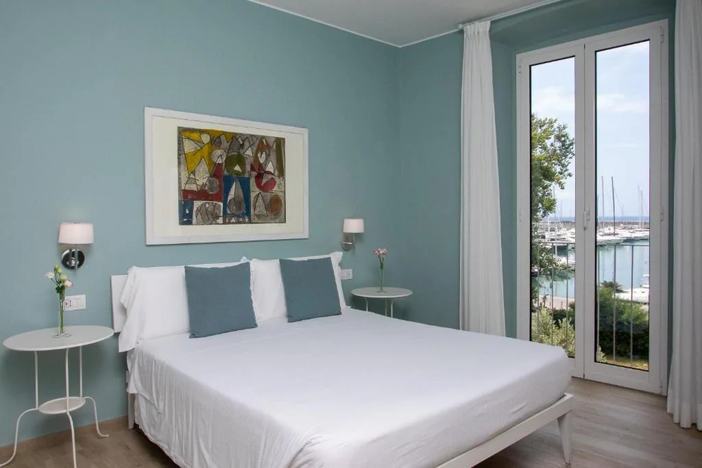 Camera Matrimoniale con Vista Mare — Blu Hotel