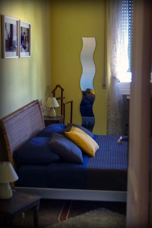 Double Room with Sea View and Shared Bathroom — L’Andirivieni