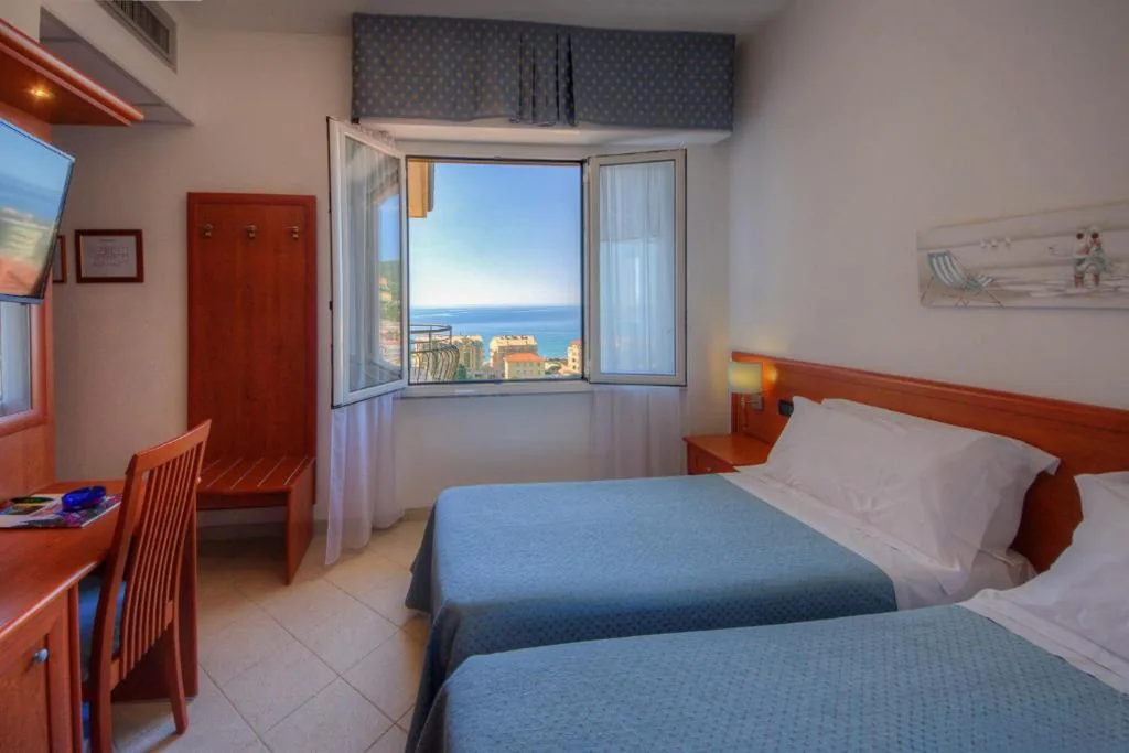 Double Room with Sea View — Hotel Noris