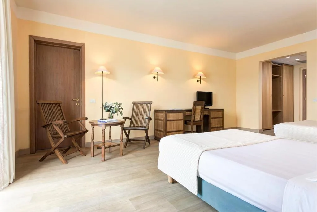 Camera Matrimoniale con Vista Mare — Hotel Punta San Martino