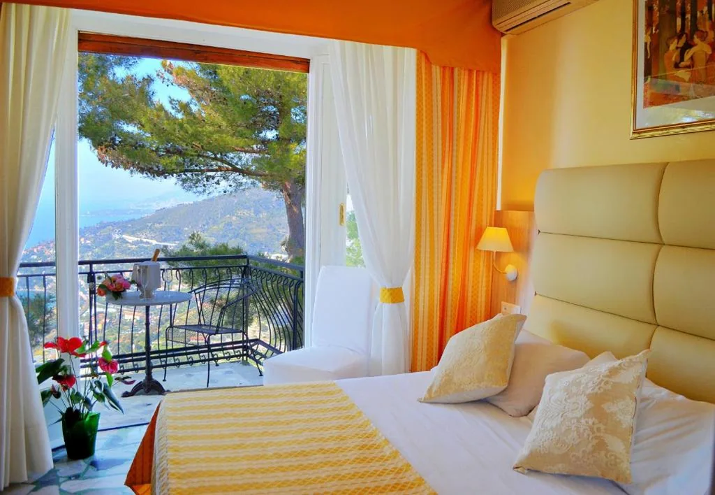 Sea View Double Room — La Riserva di Castel d’Appio- Charme & Relax