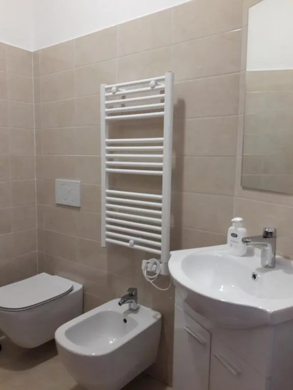 Camera Matrimoniale Deluxe (2 Adulti + 1 Bambino) — casa maria