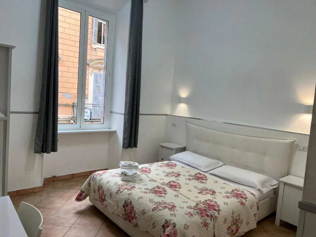 Deluxe Double Room (2 Adults + 1 Child) — Golden Ratio
