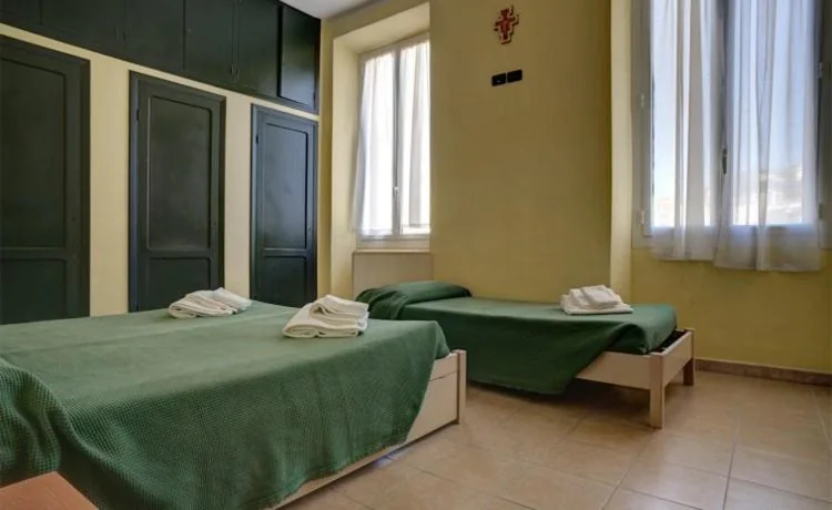 Camera Matrimoniale Deluxe (2 Adulti + 1 Bambino) — Soggiorno Marino San Giuseppe