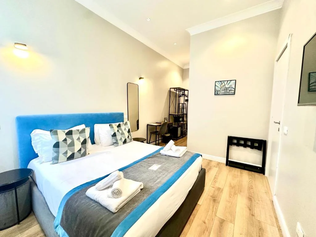 Deluxe Double Room — AD Suites Tritone