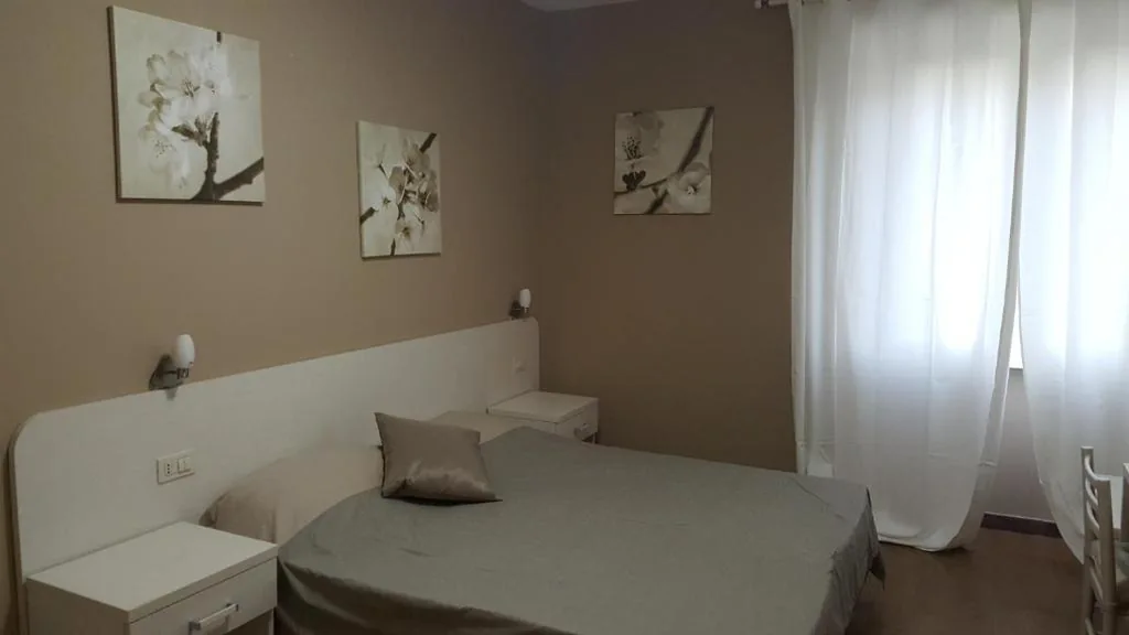 Camera Matrimoniale Deluxe — Anna Guest House