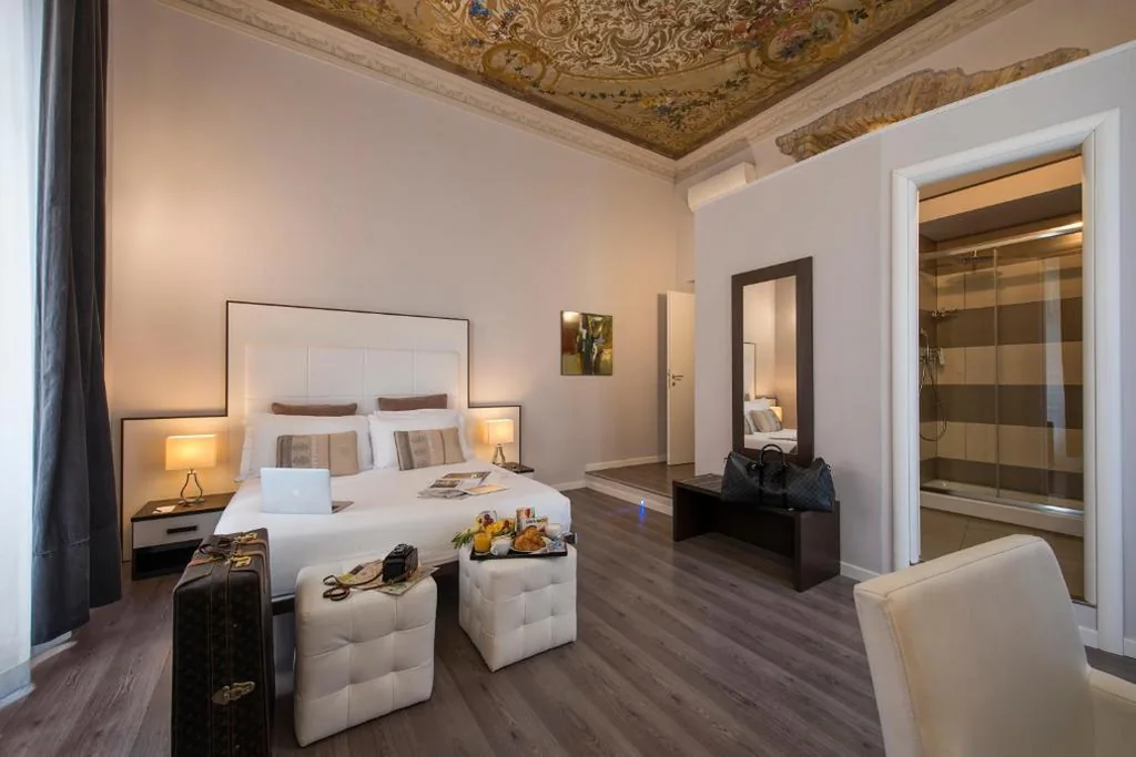 Camera Matrimoniale Deluxe — Arenula Suites