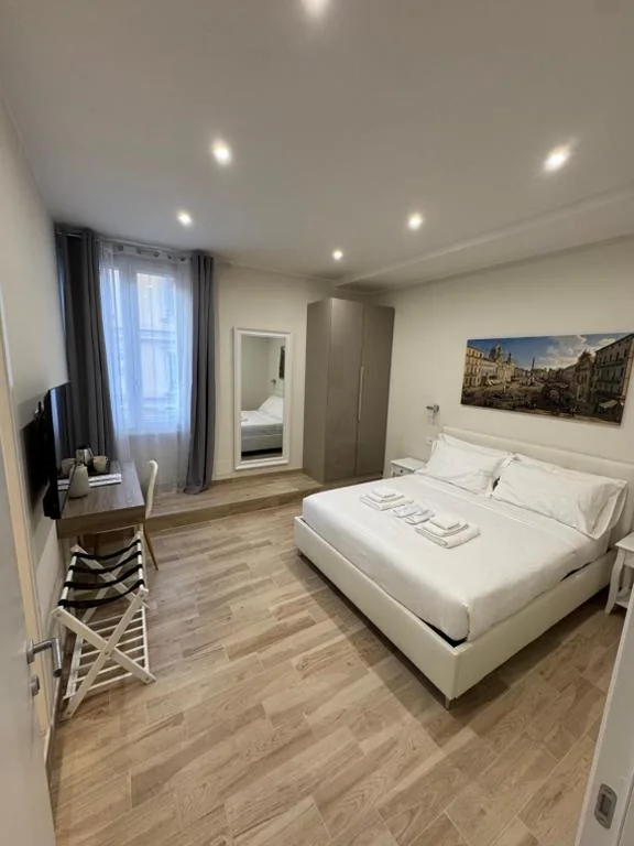 Deluxe Double Room — Atrium Luxury Rooms