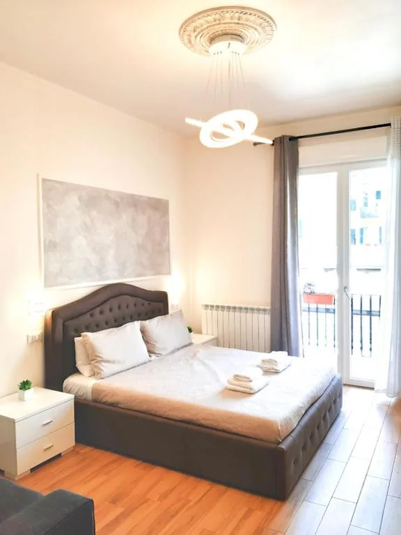 Deluxe Double Room — Aurora 5 Terre