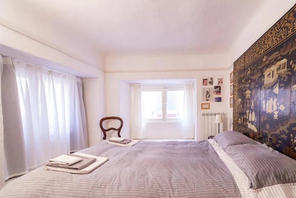 Deluxe Double Room — B&B La Casa del Cuoco – Small room with breakfast in an apartment shared with the host