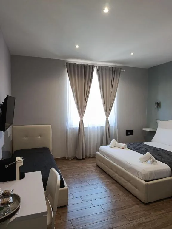 Deluxe Double Room — B&B Purple Italy