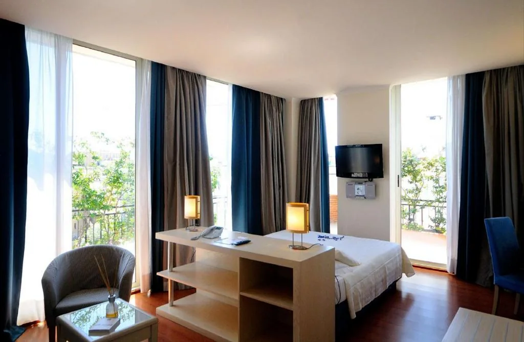 Deluxe Double Room — Best Western Plus Hotel Globus