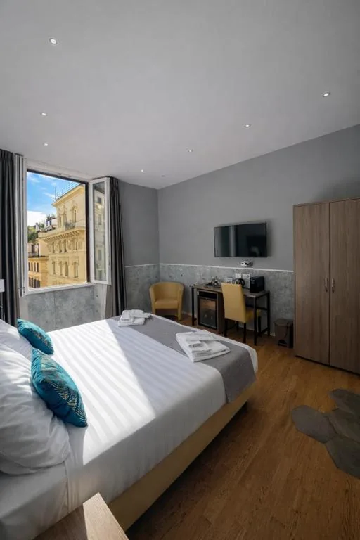 Camera Matrimoniale Deluxe — Bramble Luxury Suites