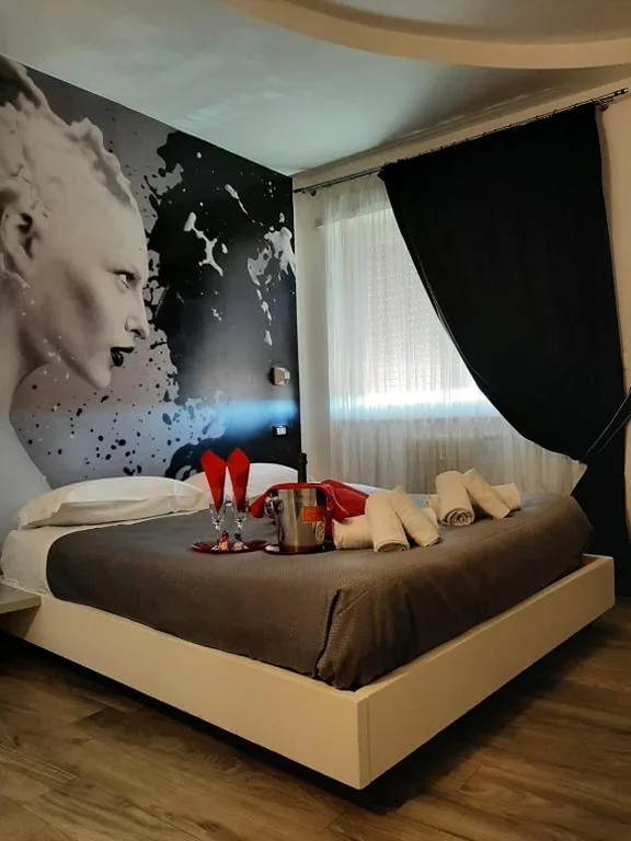 Deluxe Double Room — Caos Calmo