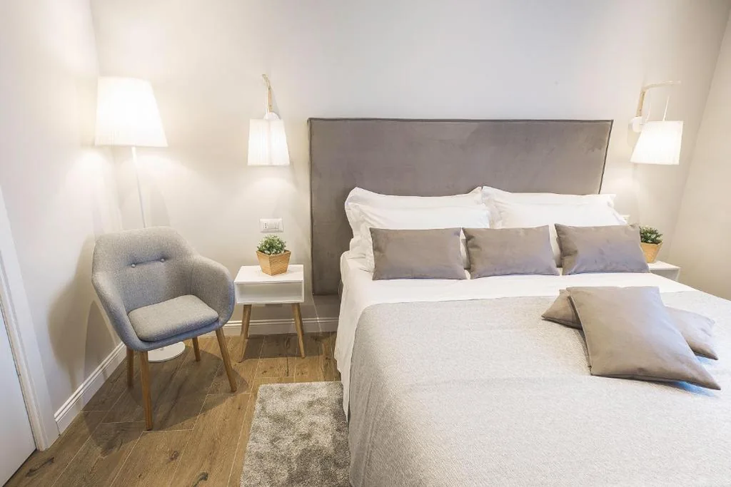 Camera Matrimoniale Deluxe — Colonna Luxury Suites