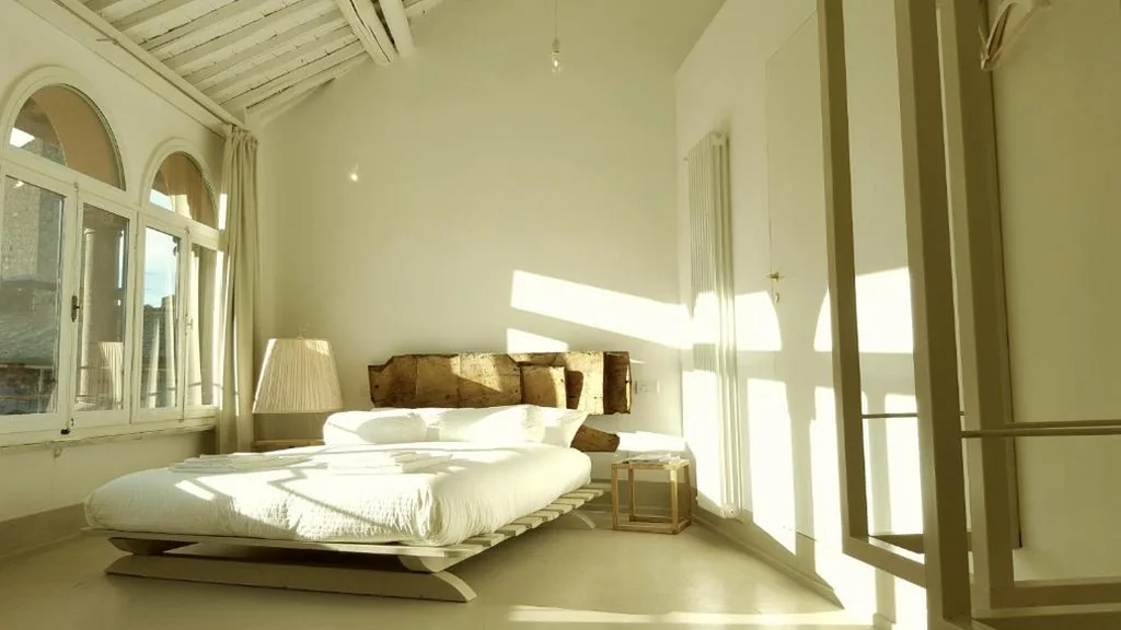 Camera Matrimoniale Deluxe con 1 Letto Supplementare — B&B A Piazza del Gesù