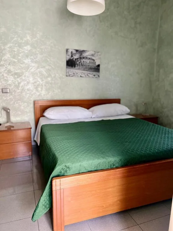 Deluxe Double Room with 1 Extra Bed — I Portici Affittacamere