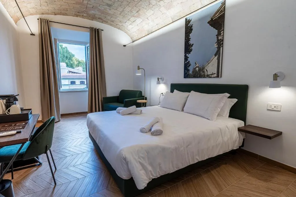 Deluxe Double Room with 1 Extra Bed — Urban Vatican Rooms