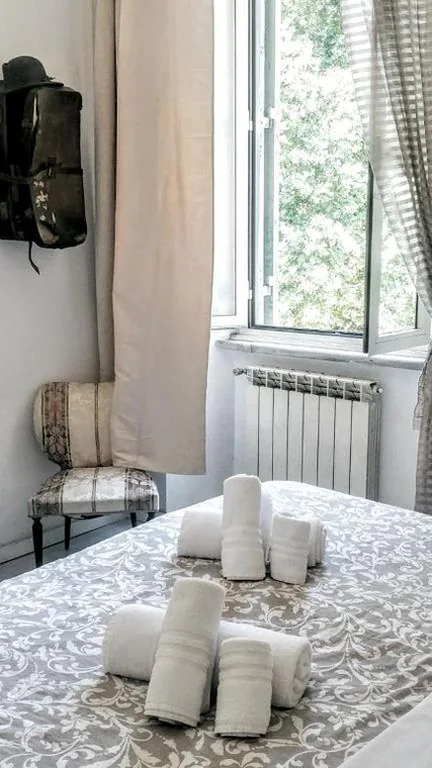 Deluxe Double Room with Private Bathroom — B&B Next Stop