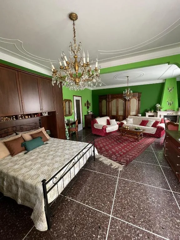 Deluxe Double Room with Balcony — Casa Adele