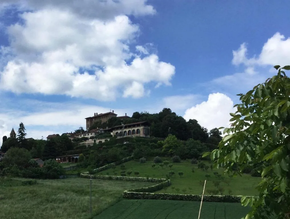Deluxe Double Room with Balcony — Casa Serena