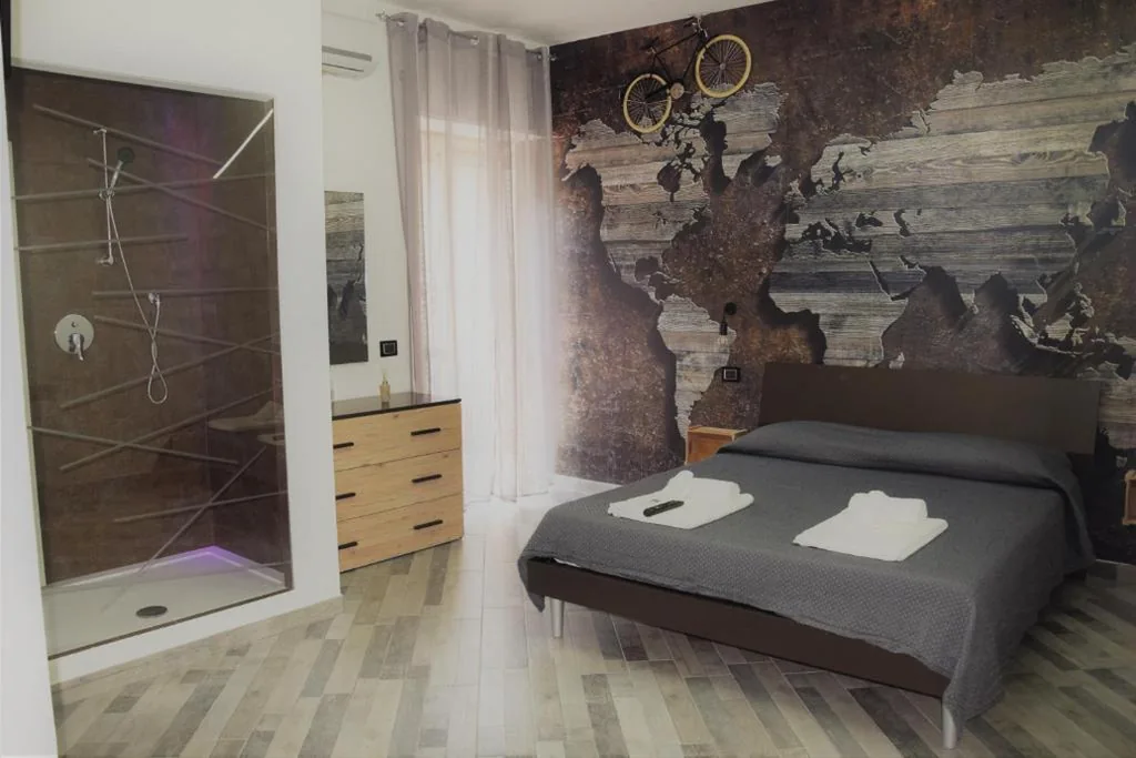 Camera Matrimoniale Deluxe con Balcone — City
