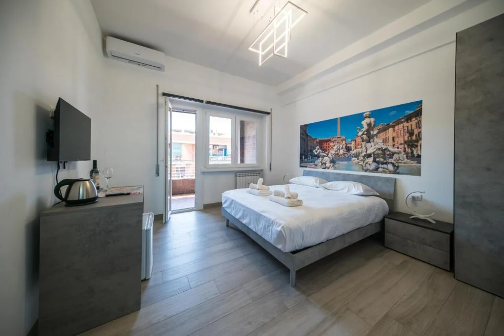 Camera Matrimoniale Deluxe con Balcone — Domus Garbatella
