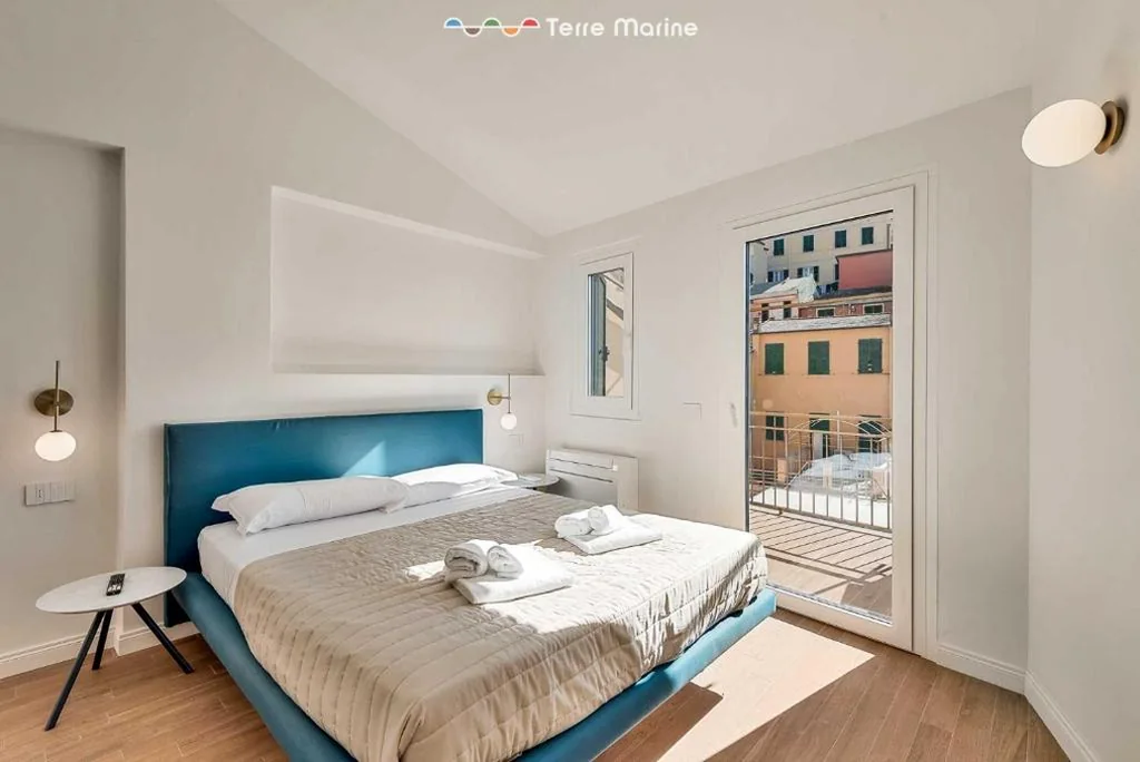 Deluxe Double Room with Balcony and Sea View — Affittacamere Paradise, Terre Marine