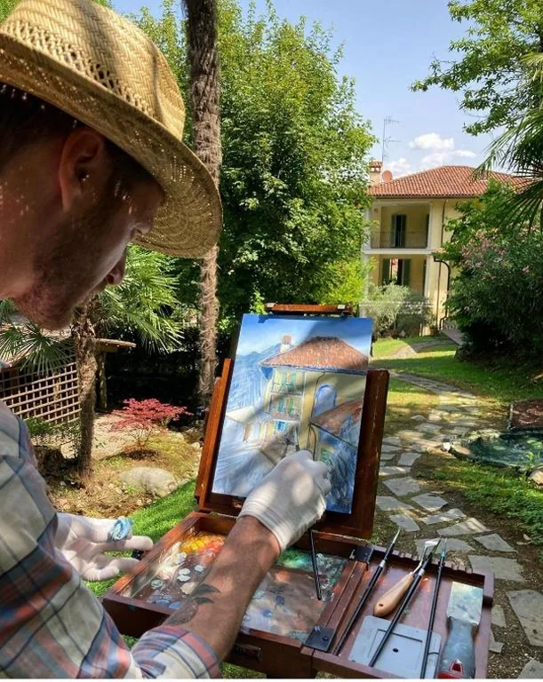 Camera Matrimoniale Deluxe con Balcone e Vista Mare — The Ortensia, our Room with Lake View, Spacious Park-Facing Balcony and Private External Bathroom at the Villa Isabella Stresa