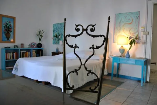 Camera Matrimoniale Deluxe con Balcone e Vista Mare — Villa Argentina