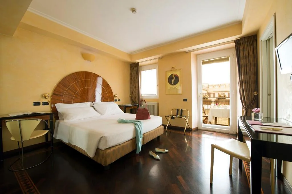 Camera Matrimoniale Deluxe con Balcone — Hotel Gregoriana