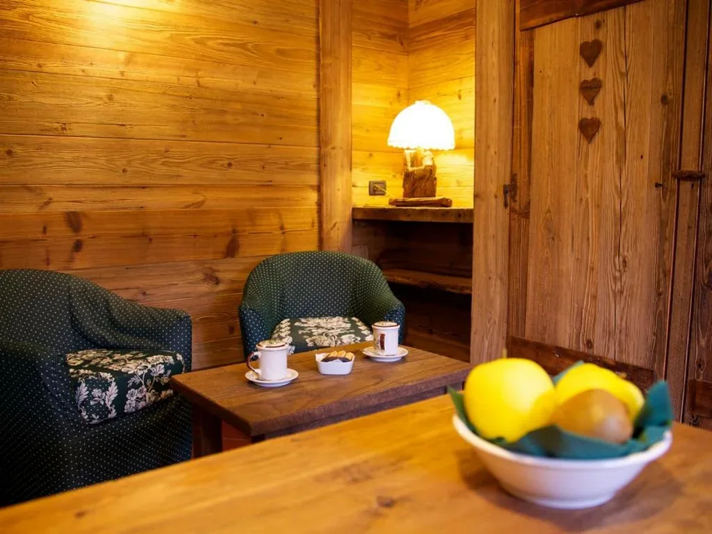 Deluxe Double Room with Balcony — Hotel Milleluci
