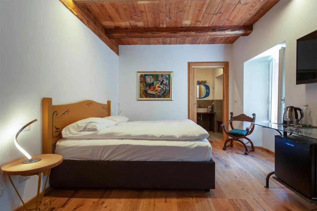 Camera Matrimoniale Deluxe con Balcone — La Casermetta