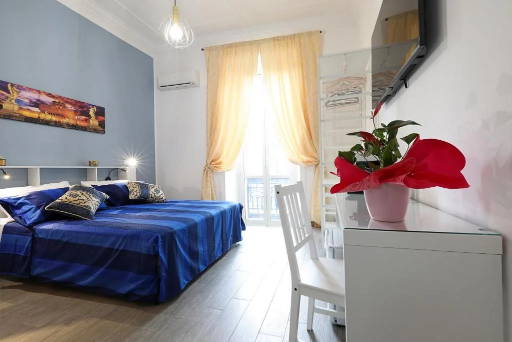 Camera Matrimoniale Deluxe con Balcone — Molly Home