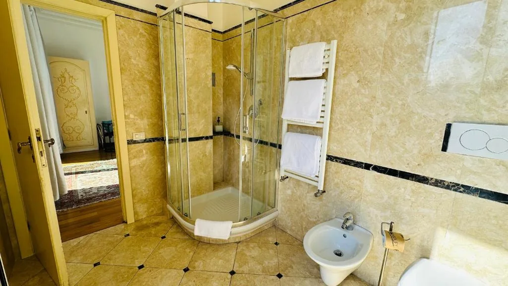 Deluxe Double Room with Balcony — Terrazza Urania – Penthouse terrace with 360 view of Rome