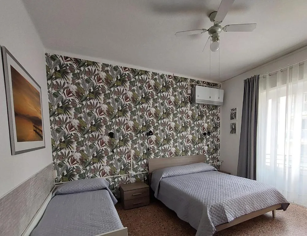 Camera Matrimoniale Deluxe con Balcone — Villa La Lanterna