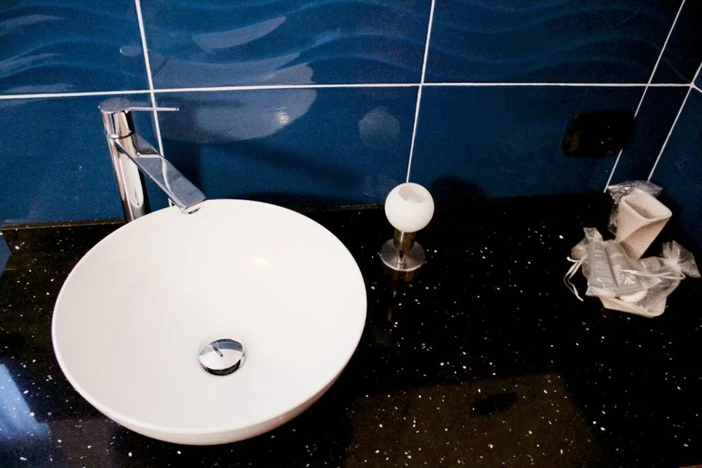 Camera Matrimoniale Deluxe con Doccia — Hotel Beau Sejour
