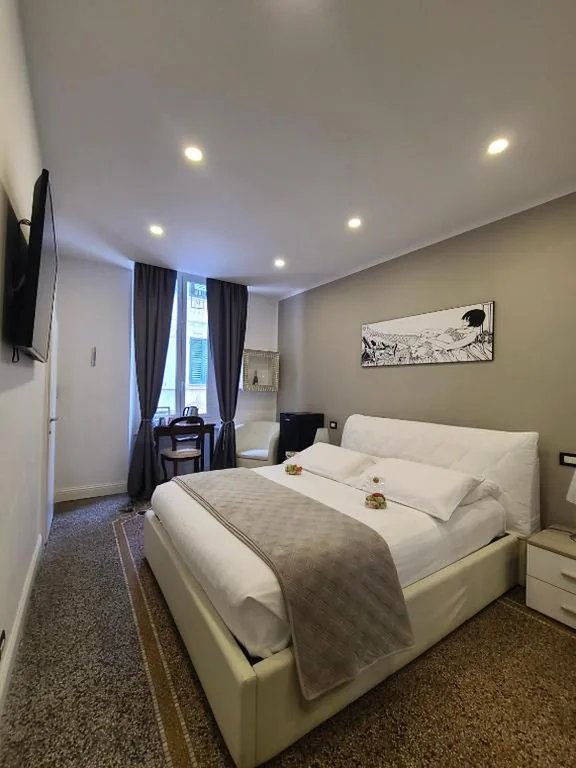 Double Deluxe Room with Sauna — VarazzeSuite Sauna e Hammam