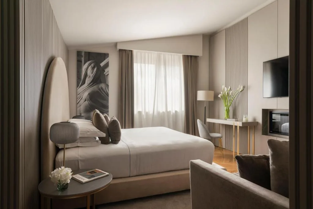 Deluxe Double Room with Terrace — Palazzo Venere