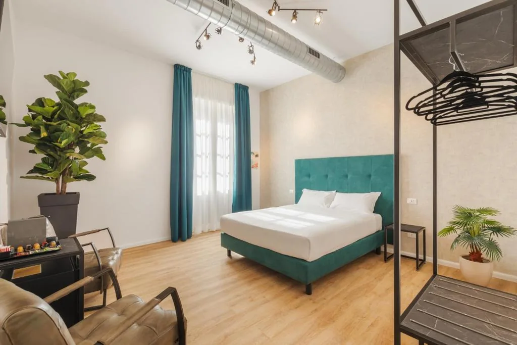 Camera Matrimoniale Deluxe con Vasca — Adelante rooms Piazza Bologna