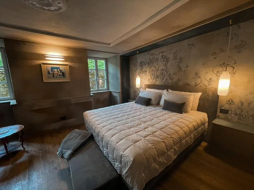 Double Deluxe Room — DIMORA SCURONE