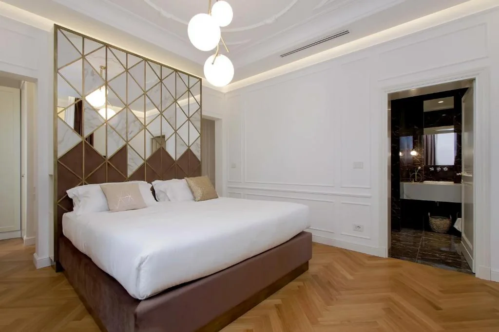 Camera Matrimoniale Deluxe — Domna Luxury Suites