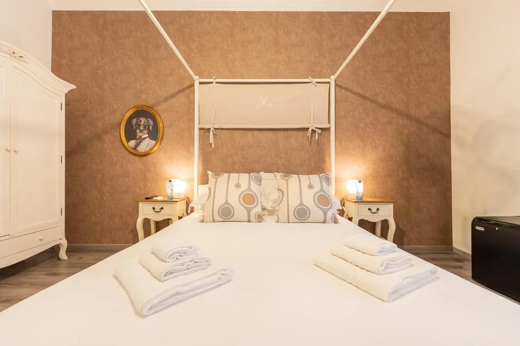 Deluxe Double Room — Flaminia Rooms&Suites