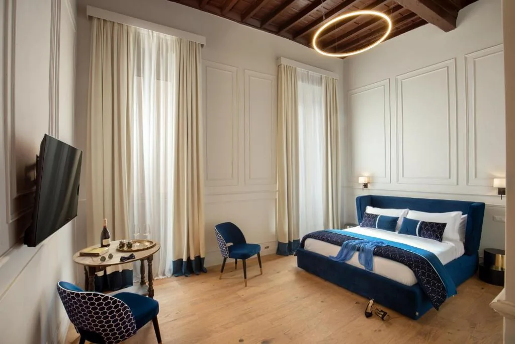 Deluxe Double Room — Garden Palace