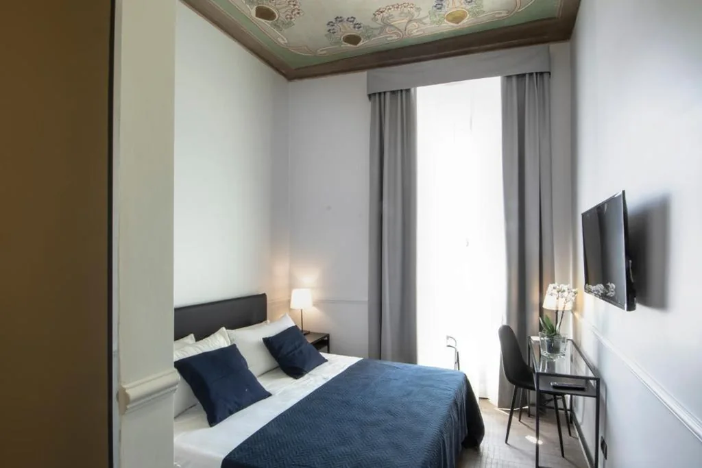 Deluxe Double Room — Gemini Suites Navona