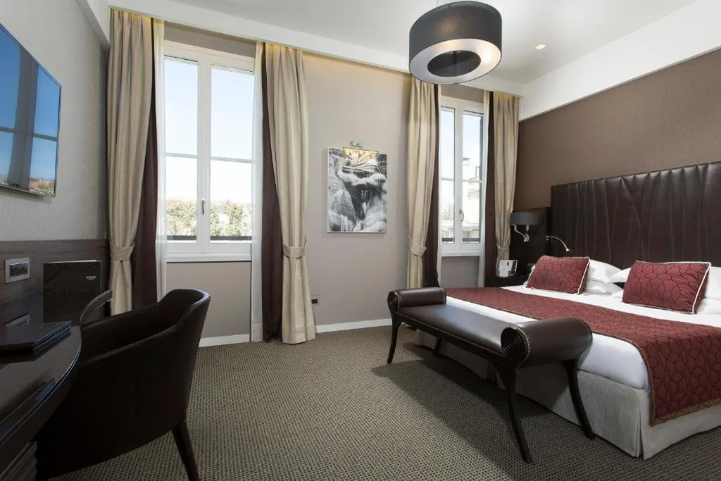 Camera Matrimoniale Deluxe — Hotel Artemide